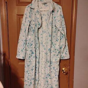 Croft & Barrow Blue Floral Print Robe